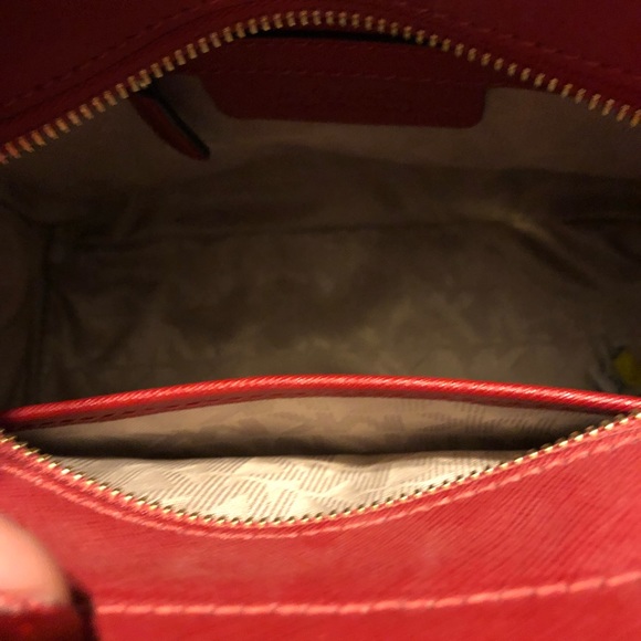 MICHAEL KORS Women’s Red Dillon Top Zip E/W Satchel - Picture 6 of 7